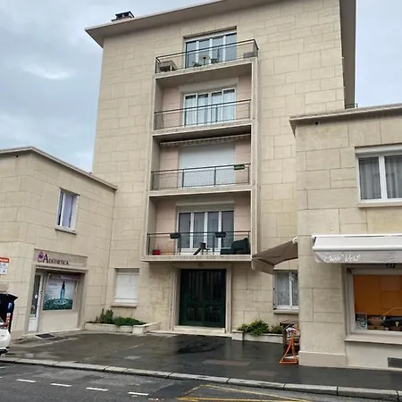 Vivez Le Centre A La - Balcon アパート